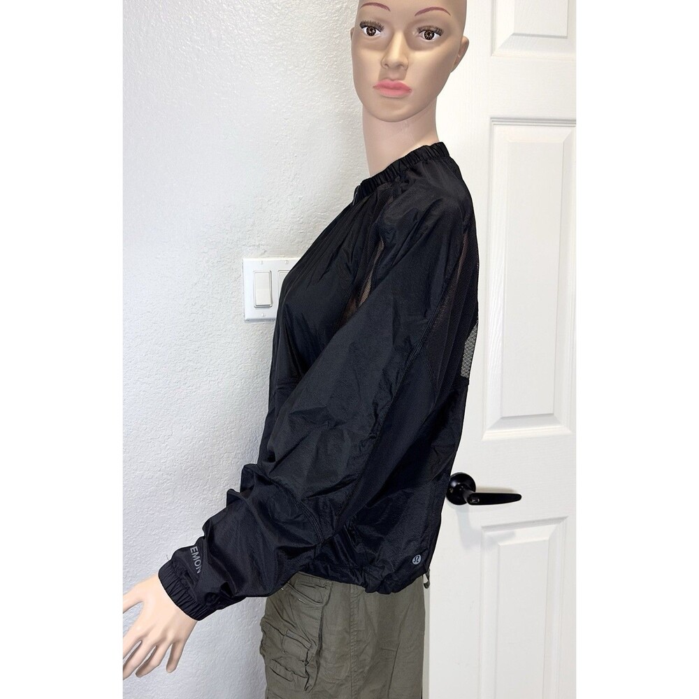 Lululemon With the Breeze Jacket 6 Black Mesh Glyde Windbreaker Cinch Hem - Picture 2 of 14